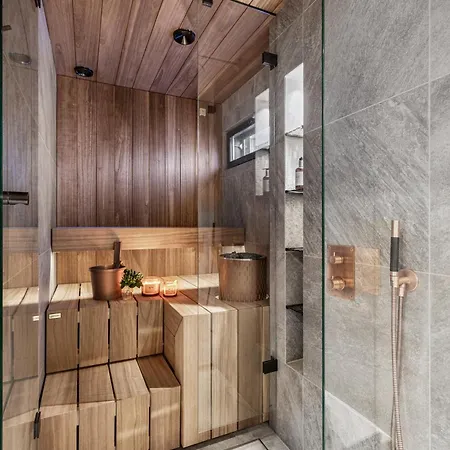 North Aurora 20c By Hilla *