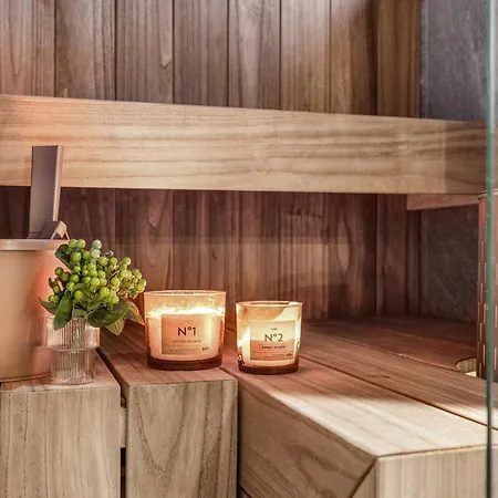 North Aurora 20c By Hilla