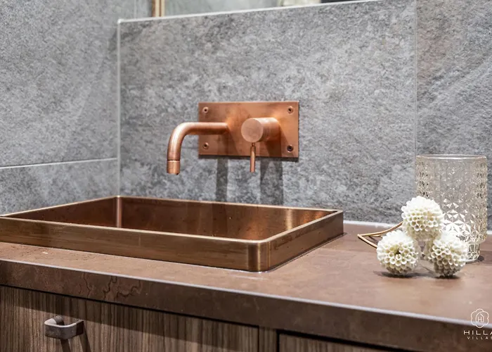 North Aurora 20c By Hilla 아파트